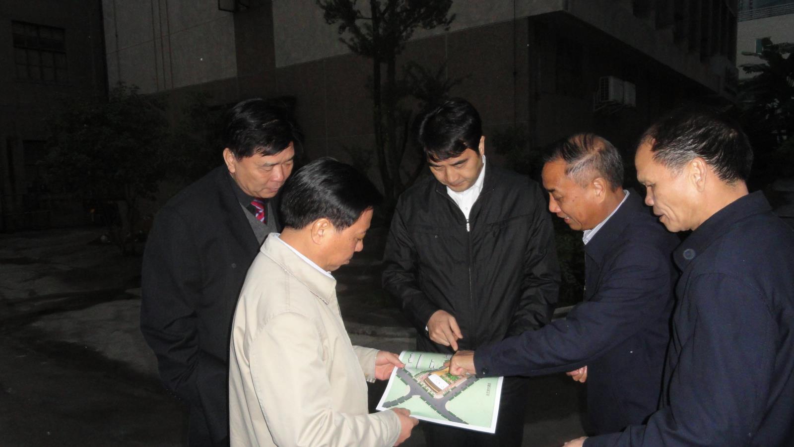 8、省农业厅姜绍丰副厅长在市政府洪明德副市长陪同下到我司指导工作.JPG